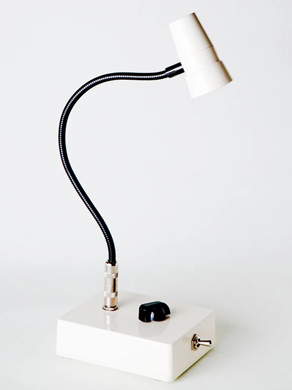 [VAL-LAMP-W] Valvolux - L'Amp (White)